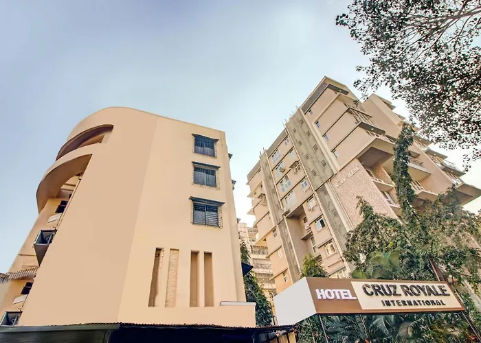 Hotel Treebo Cruz Royale Santacruz West Bombay