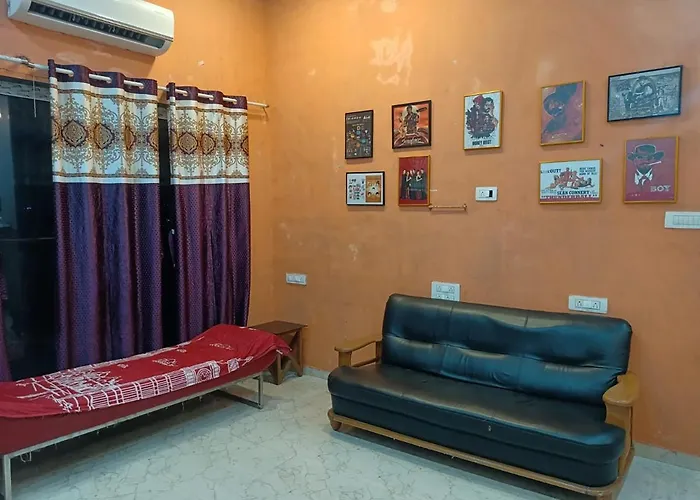 Villa Hideout 901 With Pool 2 Bhk Goregaon, Bombay
