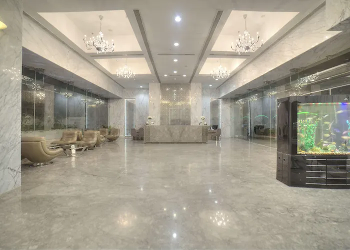 Goldfinch Hotel Mumbai 