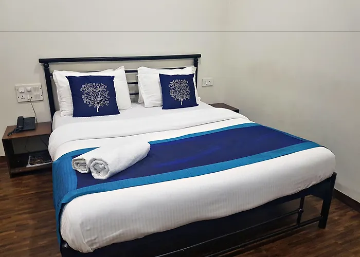 Hotel Kumkum Bombay