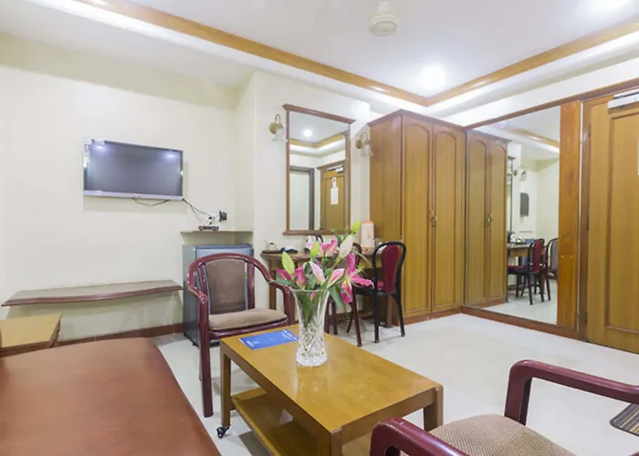 Hotel Parklane Mumbai 